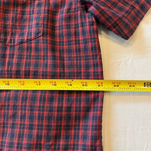 Quiksilver modern style cotton button up shirt - Picture 10 of 13